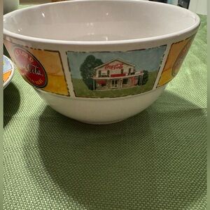 Vintage Gibson Coca Cola Bowl - colorful design